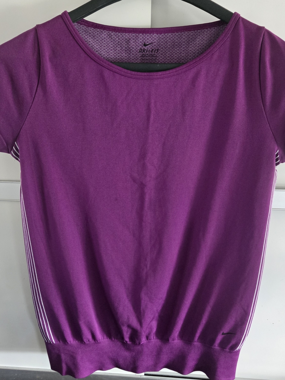 Nike Women’s Purple Short Sleeve Dri-FIT Tee